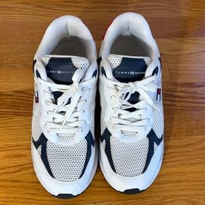 Tommy Hilfiger Pharil TMPHARIL Mens White Lifestyle Sneakers Shoes